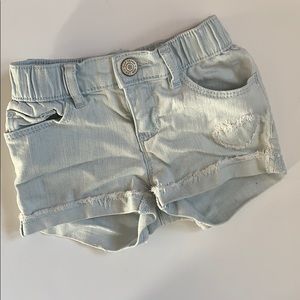 Size 4 distressed gap shorts